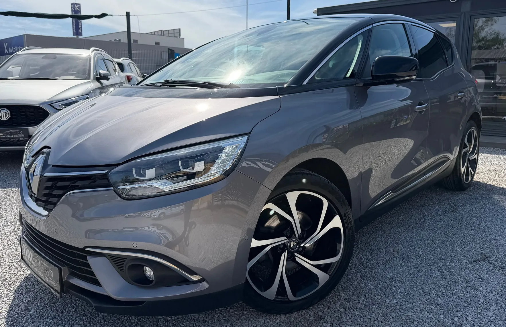 Zunanja slika - Renault Scénic - Scenic 1.7 DCI-LED PURE VISION-NAVI-MRT.KOTI-LINE ASS. - 1