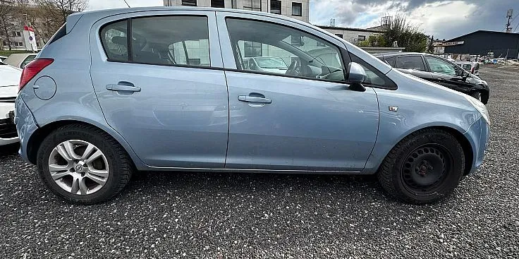 Zunanja slika - Opel Corsa - 1.4 16V + 66kw + UPORABNA + UGODNO - 10