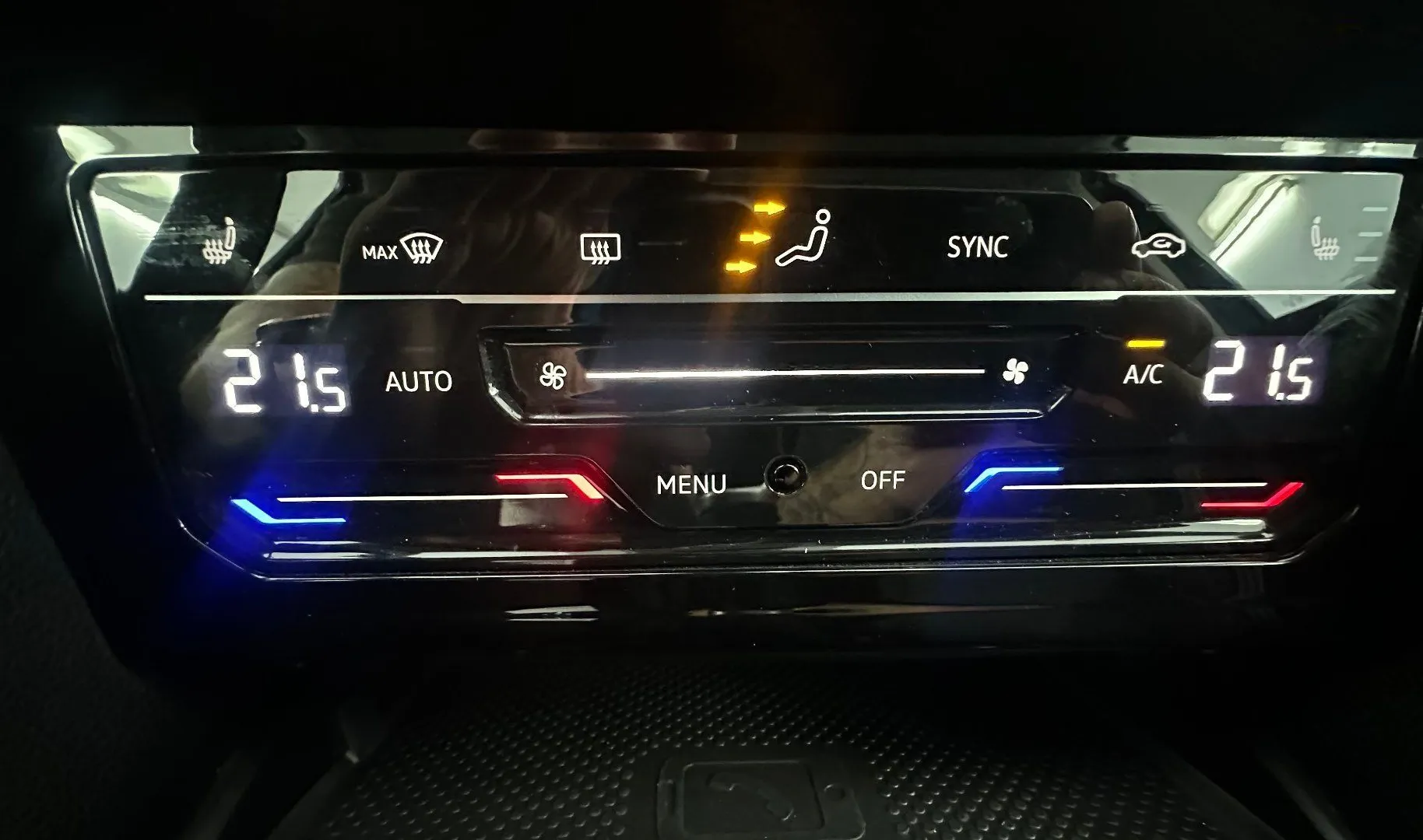 Zunanja slika - Volkswagen Passat - 2.0 TDI BMT.NEMŠKI+4ALU.KAMERA.ACC.NAVI. - 15
