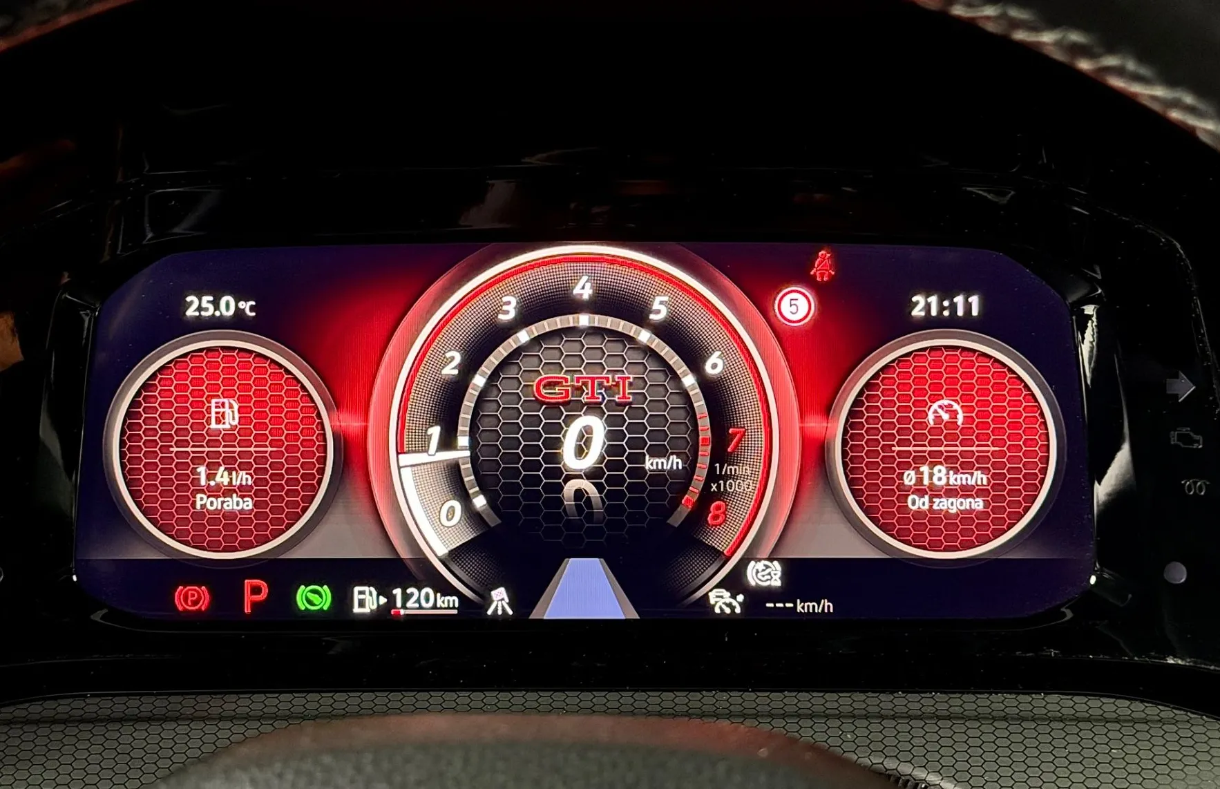 Zunanja slika - Volkswagen Golf - 2.0 GTI - DSG - KAMERA - IQ LED - RADAR - GRET SED - 15