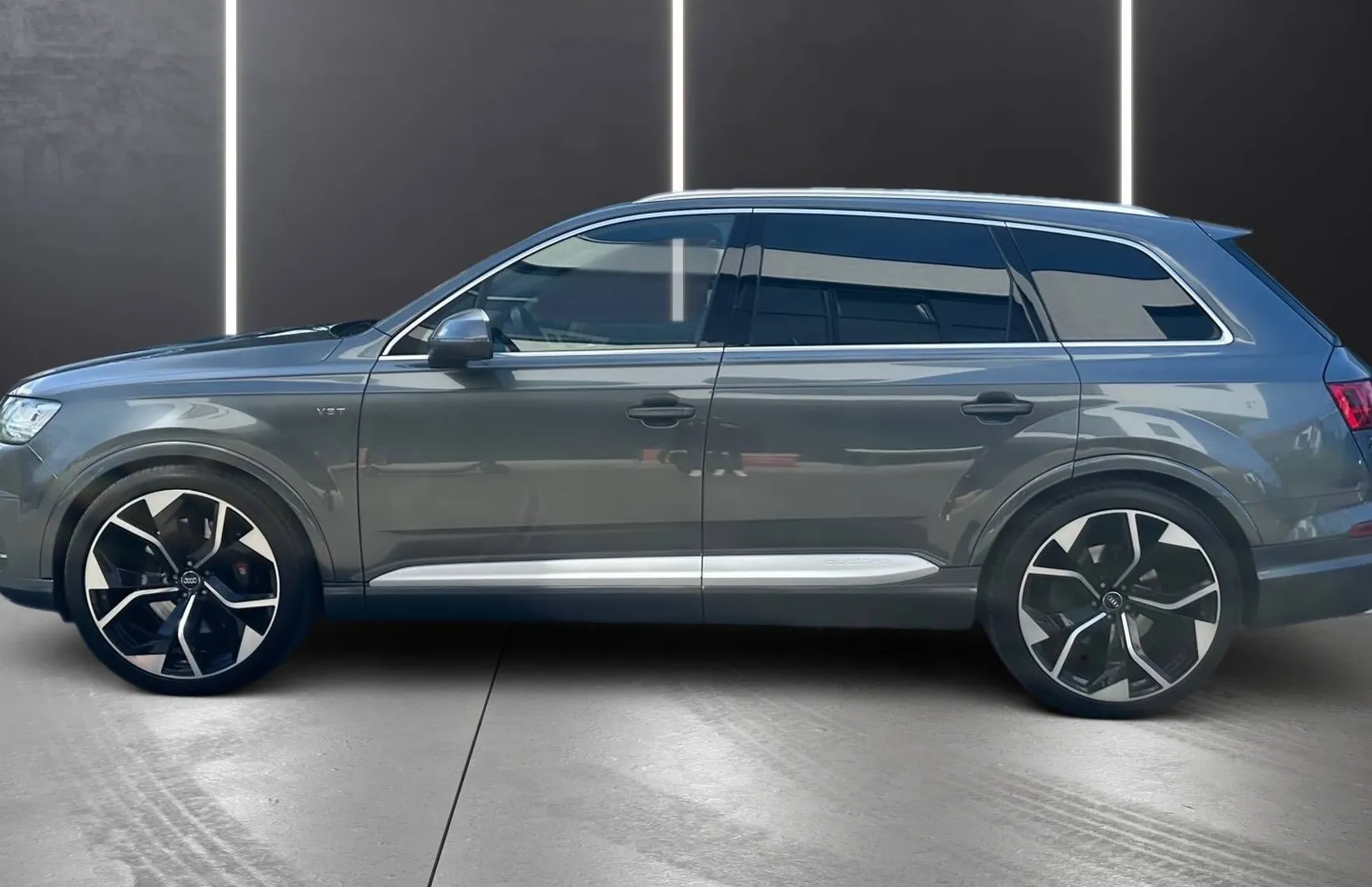 Zunanja slika - Audi Q7 - 4.0 TDI MATRIX PANO USNJE ZASLONI ZRAČNO KAMERA... - 4