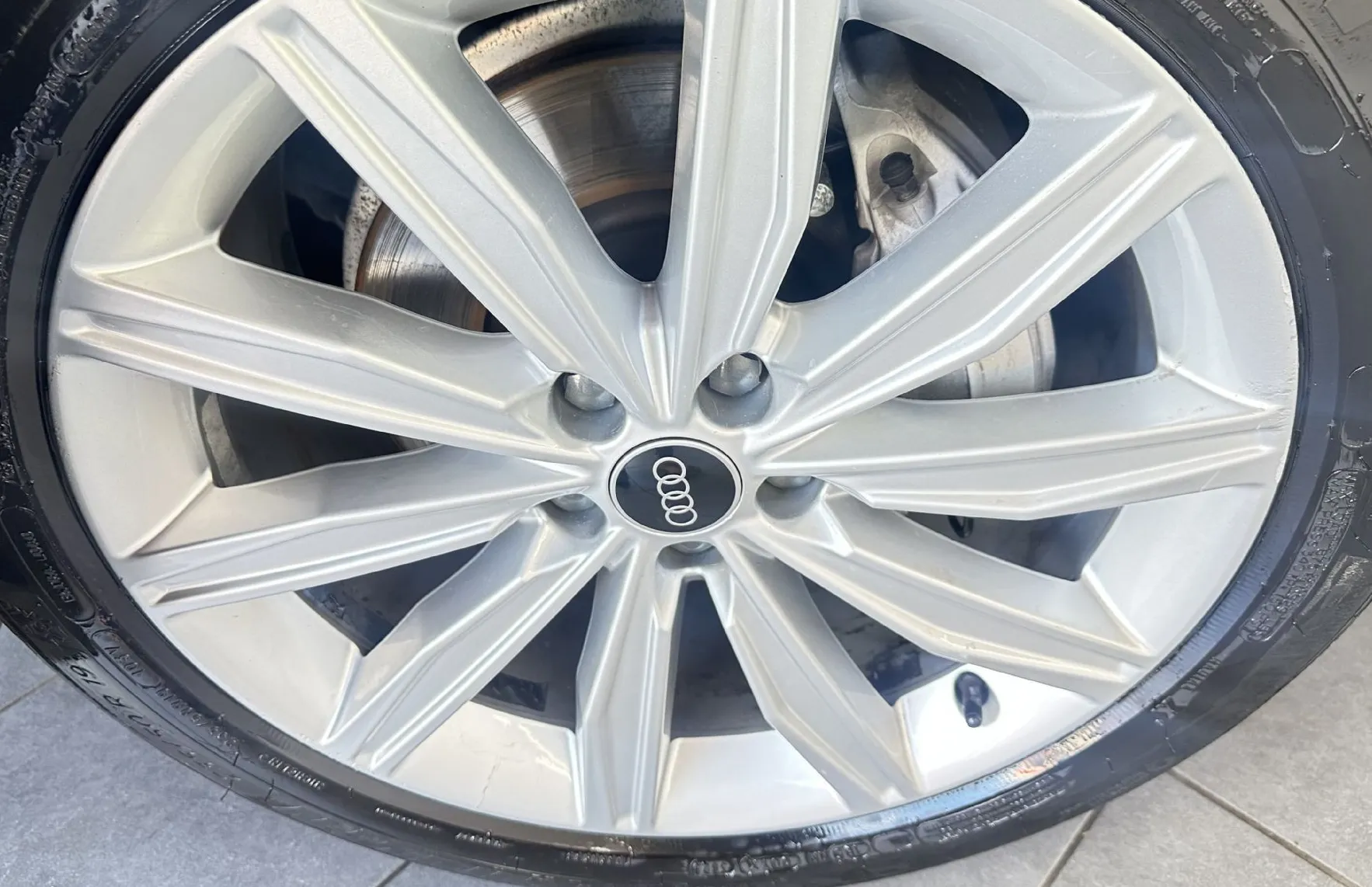Zunanja slika - Audi A6 Allroad - 40 TDI quattro S tronic - 7