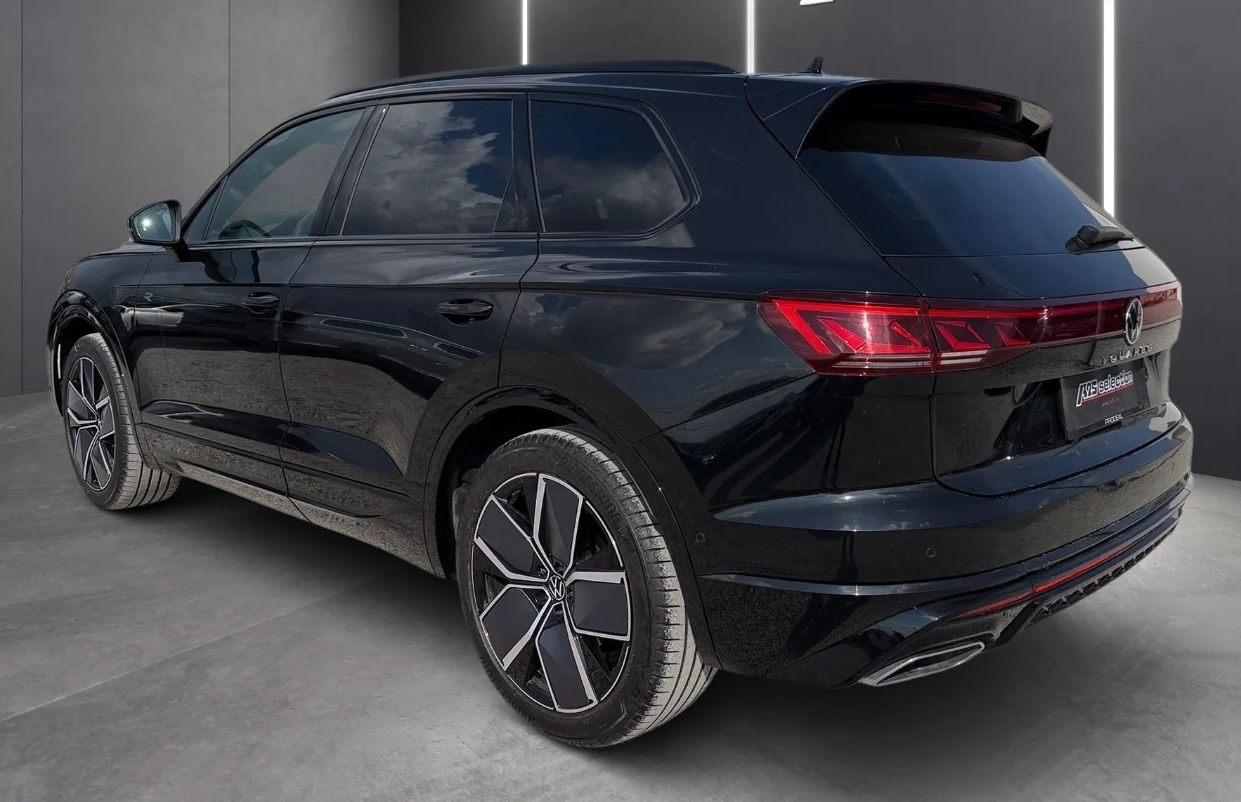 Zunanja slika - VW Touareg - V6 TDI BMT R-Line ... - 3
