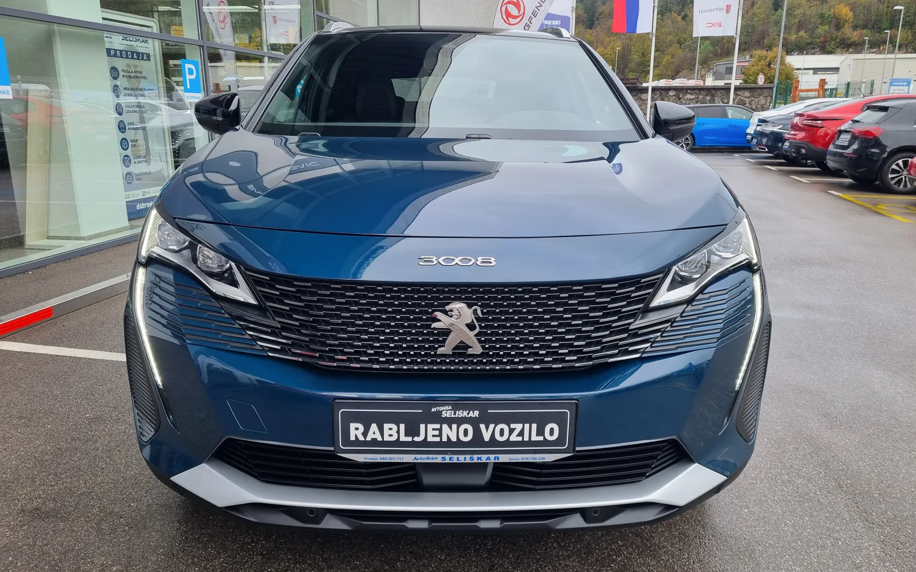 Zunanja slika - Peugeot 3008 - 1.2 MHEV 136 GT OPREMA Avtomatik - POTRJENA KNJIGA - 3