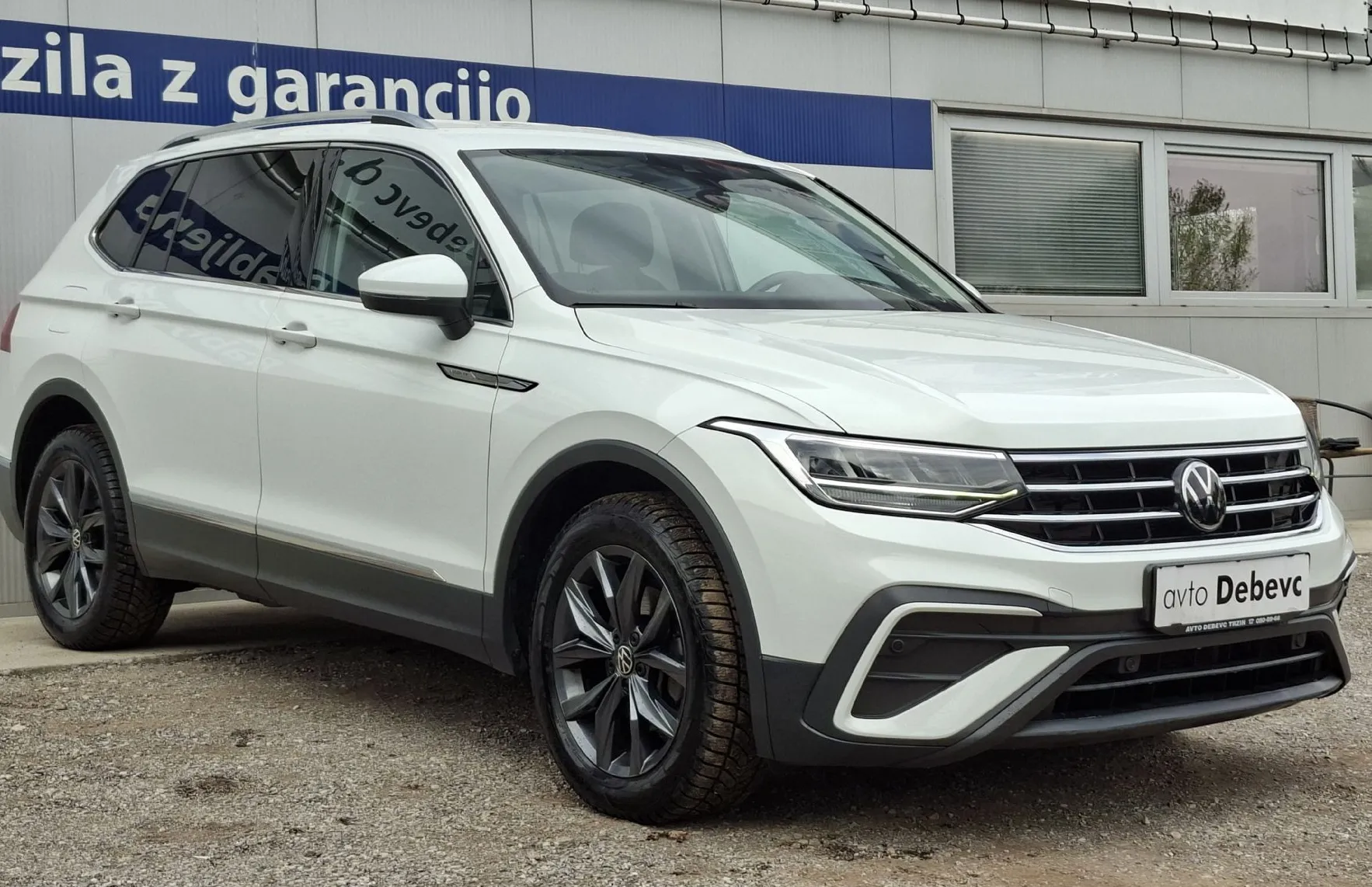 Zunanja slika - VW Tiguan Allspace - 2.0 TDI BMT Life VIRTUAL KOKPIT GR.SEDEŽEV - 3
