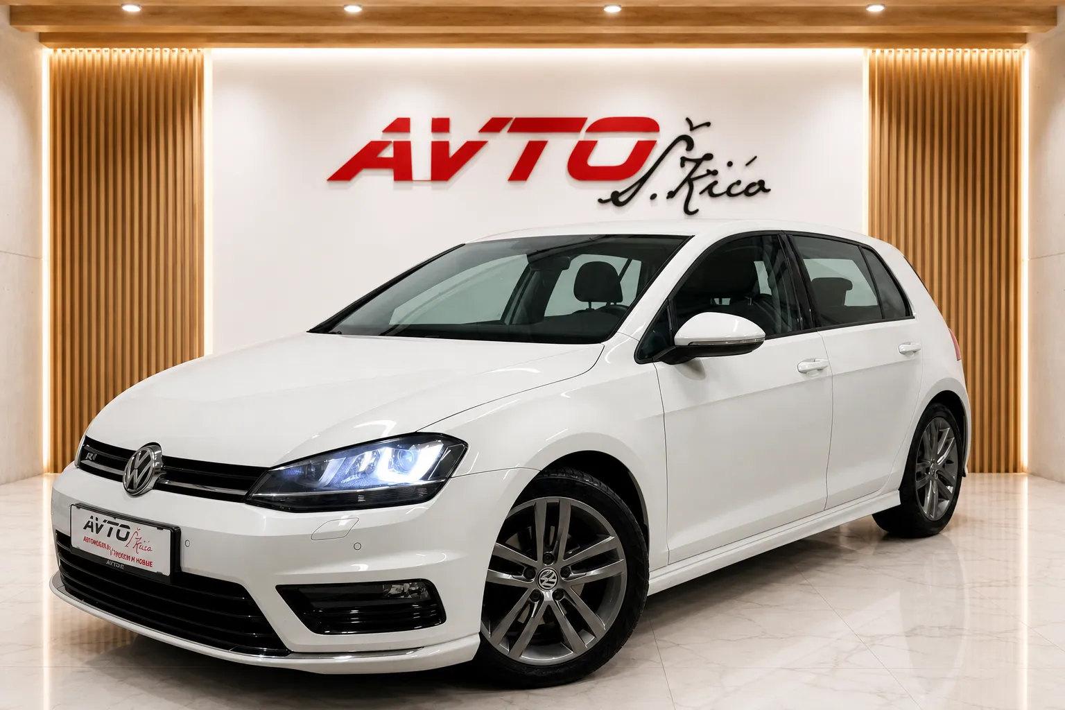 Zunanja slika - VW Golf - 2.0 TDI-R-LINE-1.LASTNIK-BI-XENON-LED-TEMP-SLO-PDC - 1