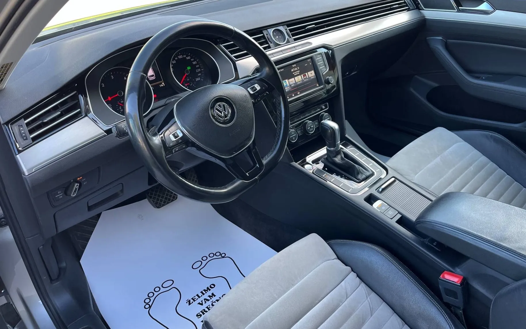 Notranja slika - Volkswagen Passat Variant - 2.0 TDI BMT Highline DSG-LED-NAVI-ALU-ODLIČEN... - 10