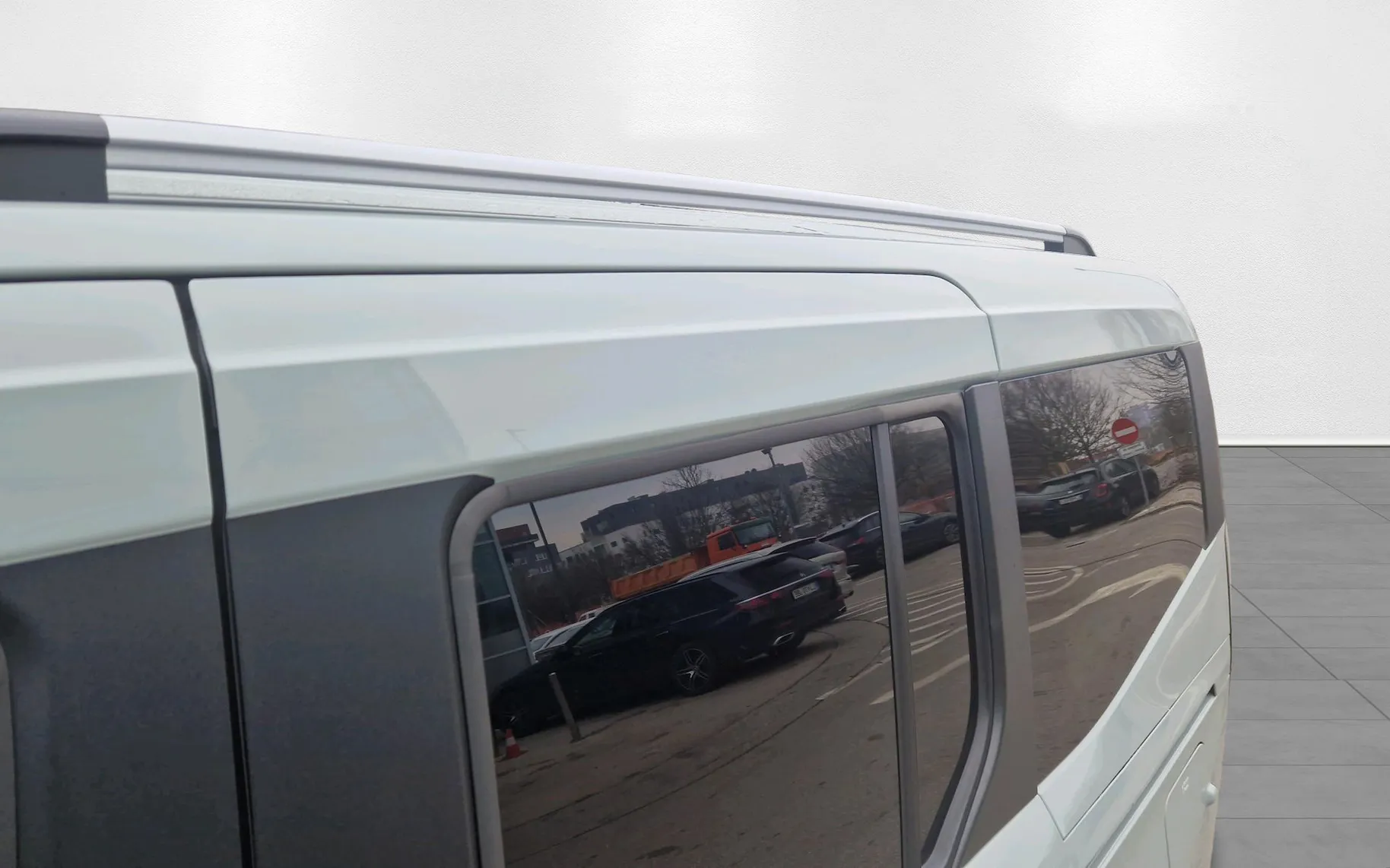 Zunanja slika - Ford Tourneo Courier - ACTIVE 1.0ECOBOOST-SLO-RADAR-ZIM.PAKET-KAMERA-BLI - 4