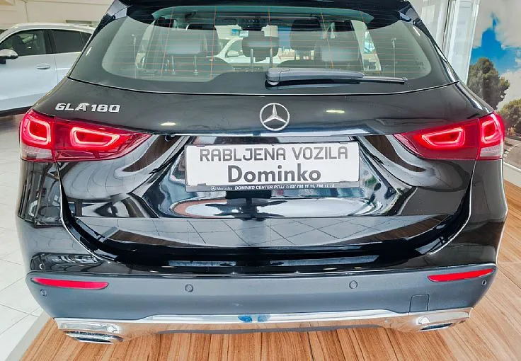 Zunanja slika - Mercedes-Benz GLA-Razred - 180 URBAN PRO-SLO-AMBI-LED-DAB-KAM-AVT.PRTLJ-VIDEO - 5