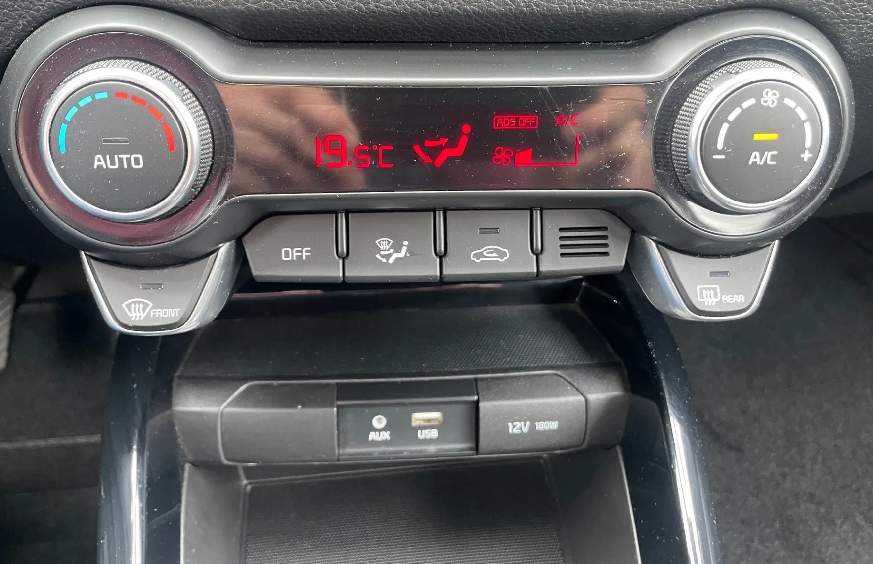 Zunanja slika - KIA Rio - 1.25 CVVT EX Edition. KAMERA. PDC ZADAJ. TEMPOMAT - 17