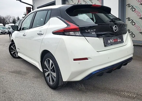 Zunanja slika - Nissan Leaf - Acenta 40kW LED NAVI KAMERA 360 PDC KEYLESS - 2