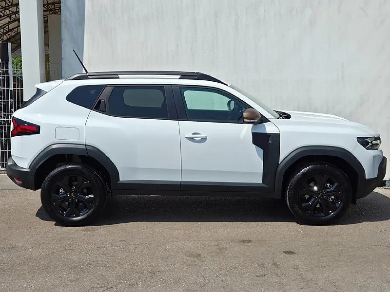 Zunanja slika - Dacia Duster - Extreme 4x4 hybrid-G150 Auto+Veliko dodatne opreme - 4
