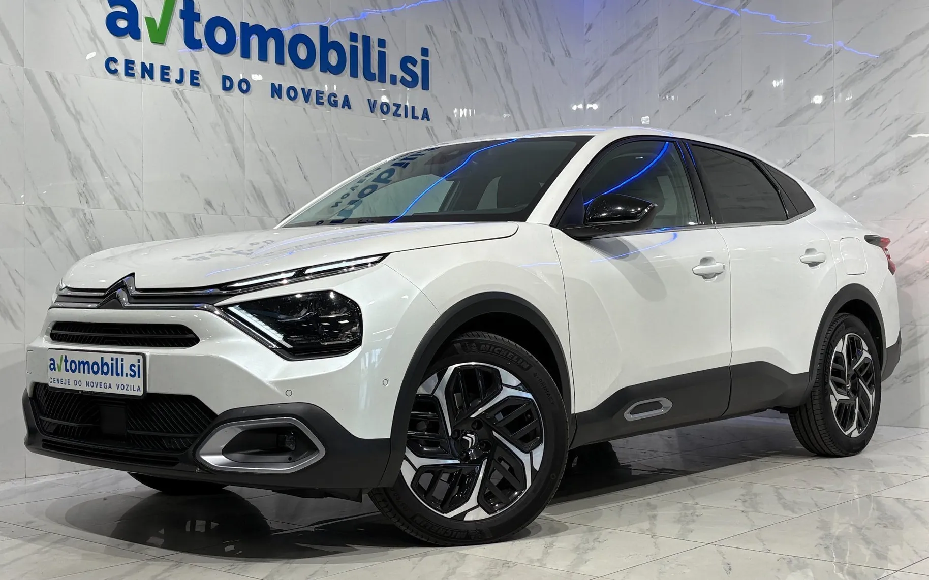 Zunanja slika - Citroën C4 X - 1.5 HDI |ACC|360Kamera|HUD|SLO|Garancija do 2027|. - 1