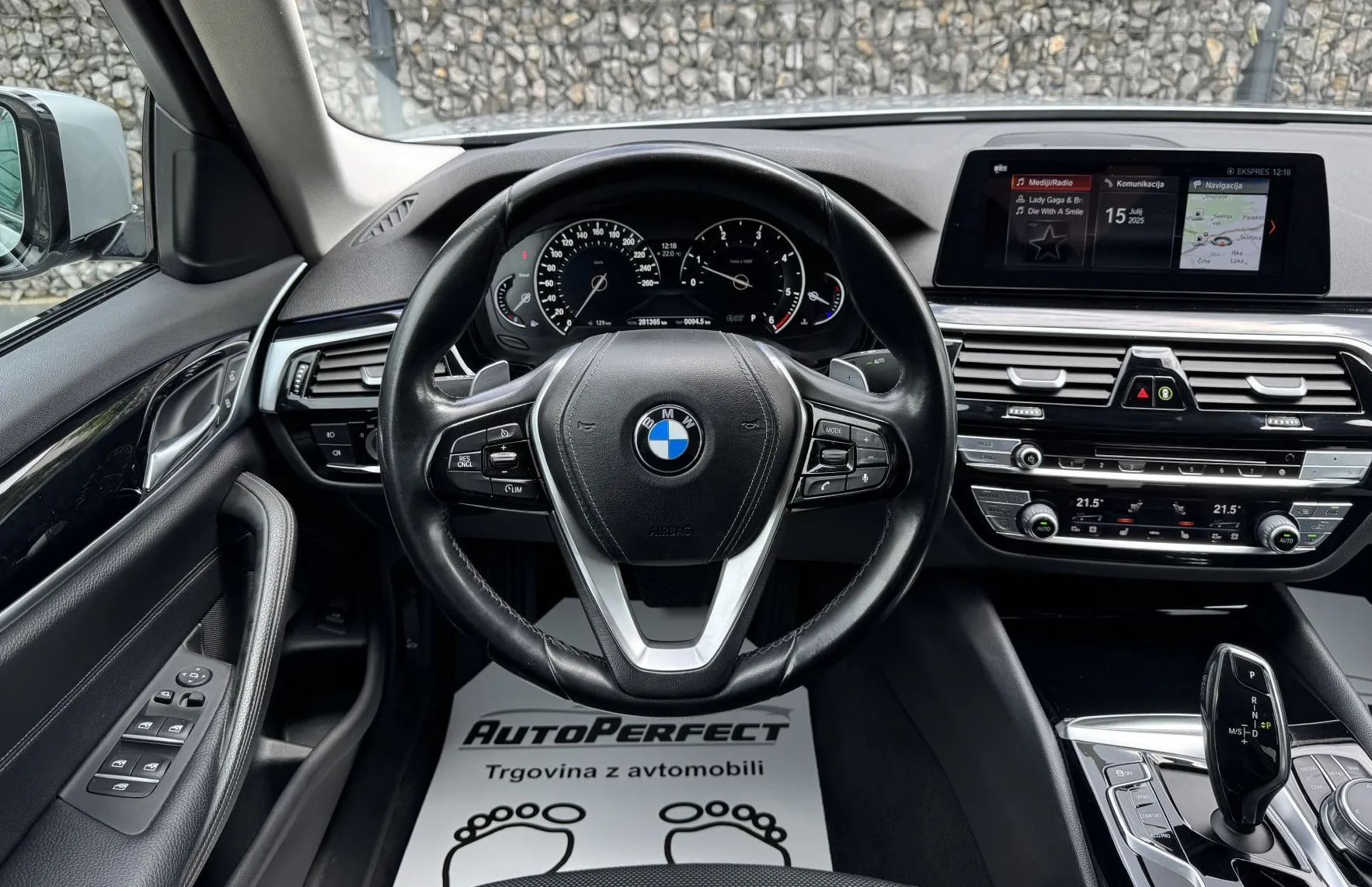 Zunanja slika - BMW Serija 5 - : 520d Aut. Sport Line |Kam||Gr.Sed.|Navi|Ambi... - 15