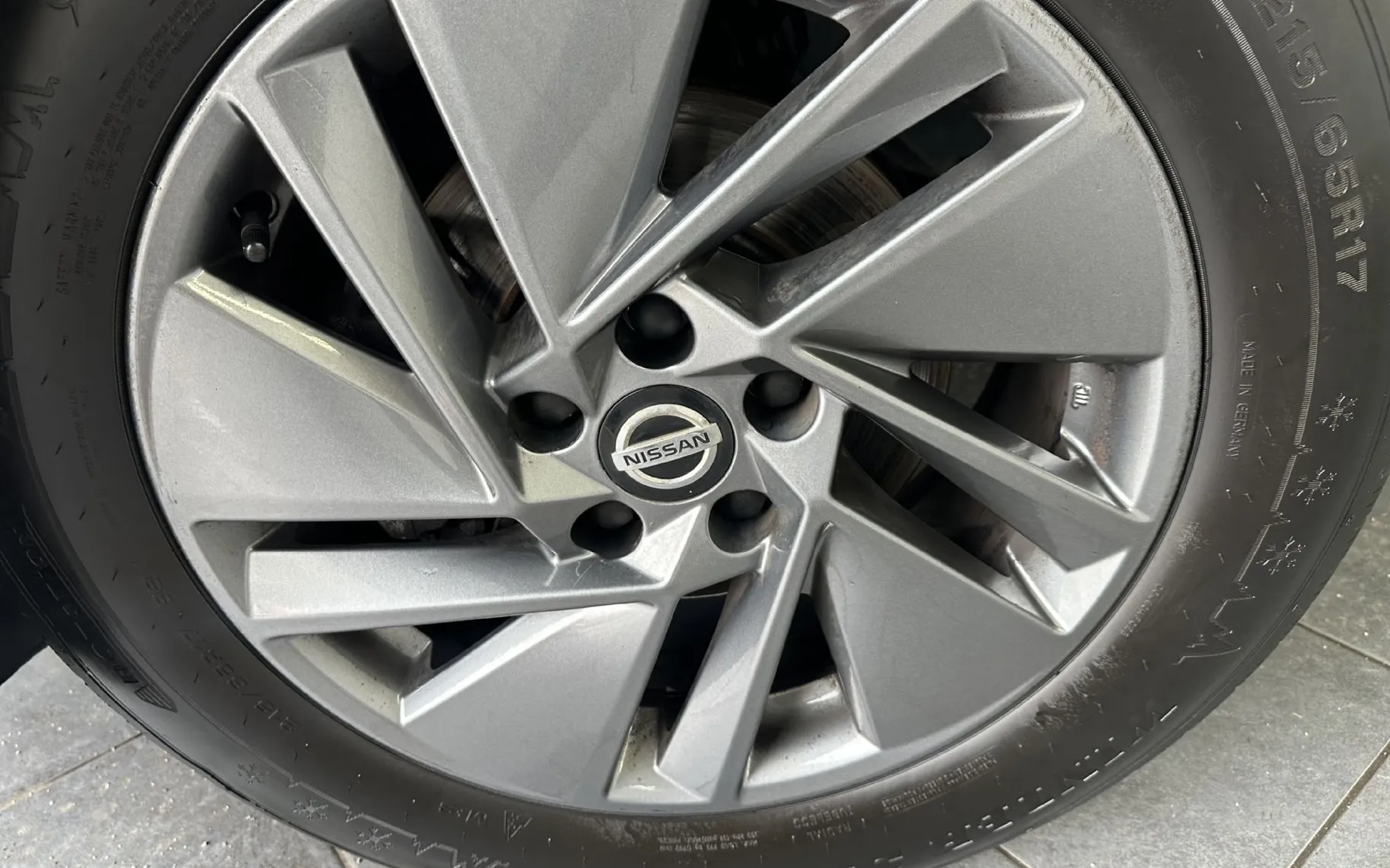 Zunanja slika - Nissan Qashqai - CROSSOVER 1.3MHEV 140.NAVI.ACC.KAMERA.LED.BENCIN - 3
