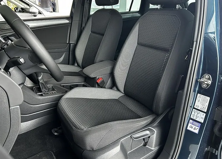 Zunanja slika - Volkswagen Tiguan - 1.5 TSI ACTIVE-ASISTENCE-HUD-VLEČNA KLJUKA - 7