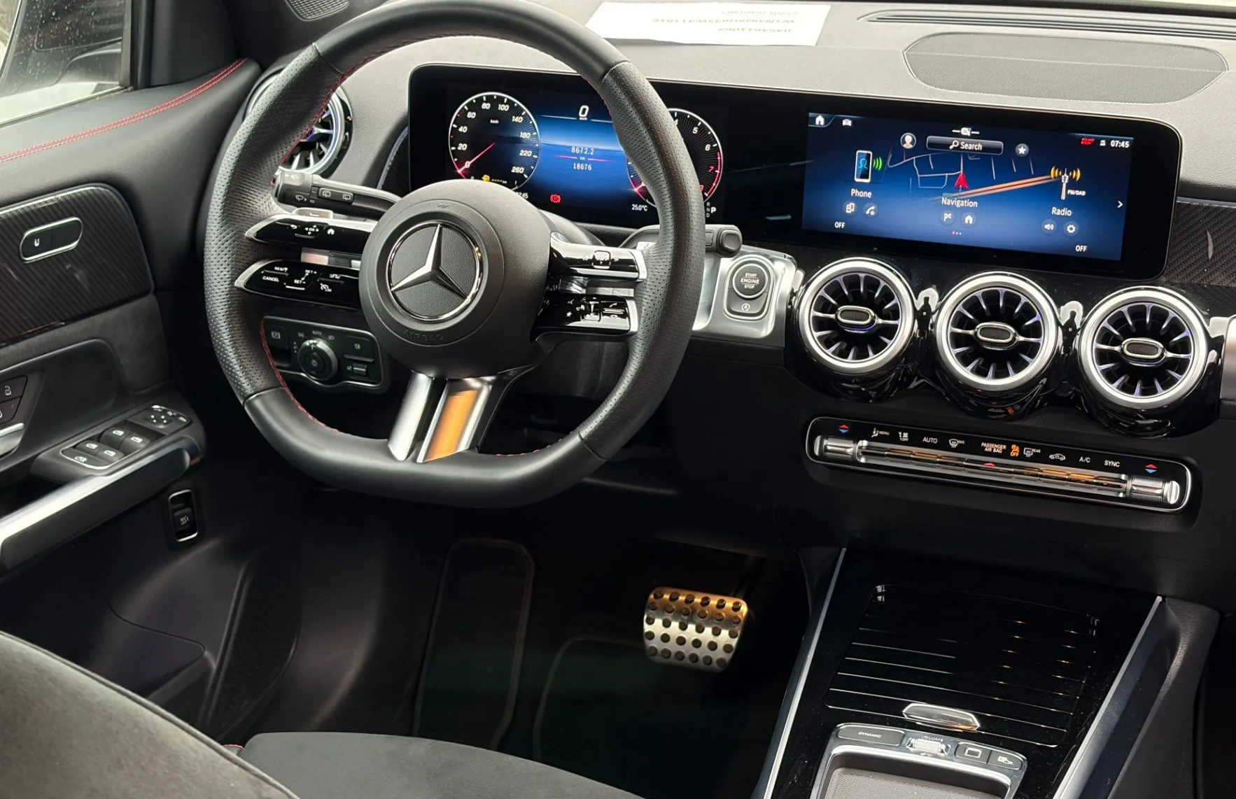 Zunanja slika - Mercedes-Benz GLB-Razred - GLB 200 AMG Line Avt. - 8