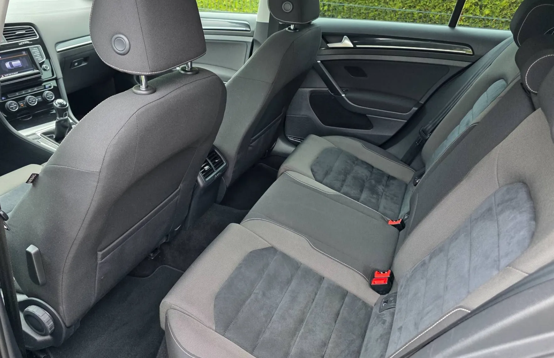 Zunanja slika - VW Golf - 2.0 TDI-HIGHLINE-ACC-SAMOPARKIRANJE-PDC-ODLIČEN - 10