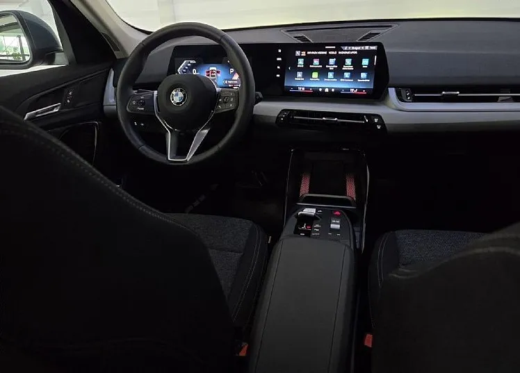 Zunanja slika - BMW X1 - serija :  sDrive18d -ADAPT.LED-KEYLESS-KAM-TEMP. - 16