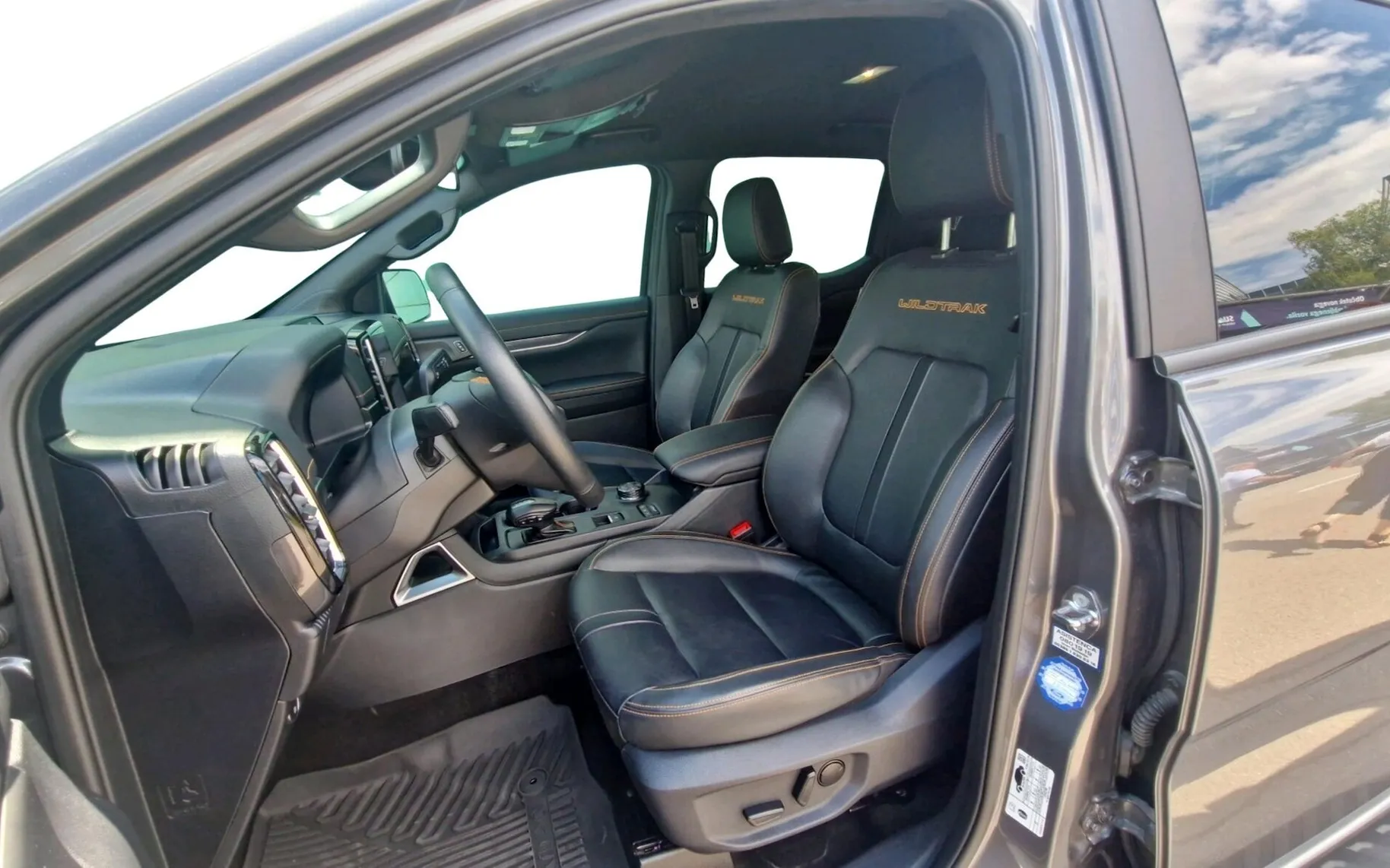 Zunanja slika - Ford Ranger - WILDTRAK 3.0 EcoBlue 177KW 240KM V6 e-4WD - 5