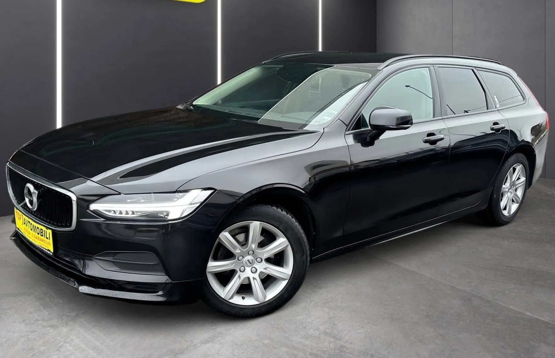 Zunanja slika - Volvo V90 - D3 FUL LED NAVI ACC GR.VOLANA IN SEDEŽEV KLJUKA .. - 2