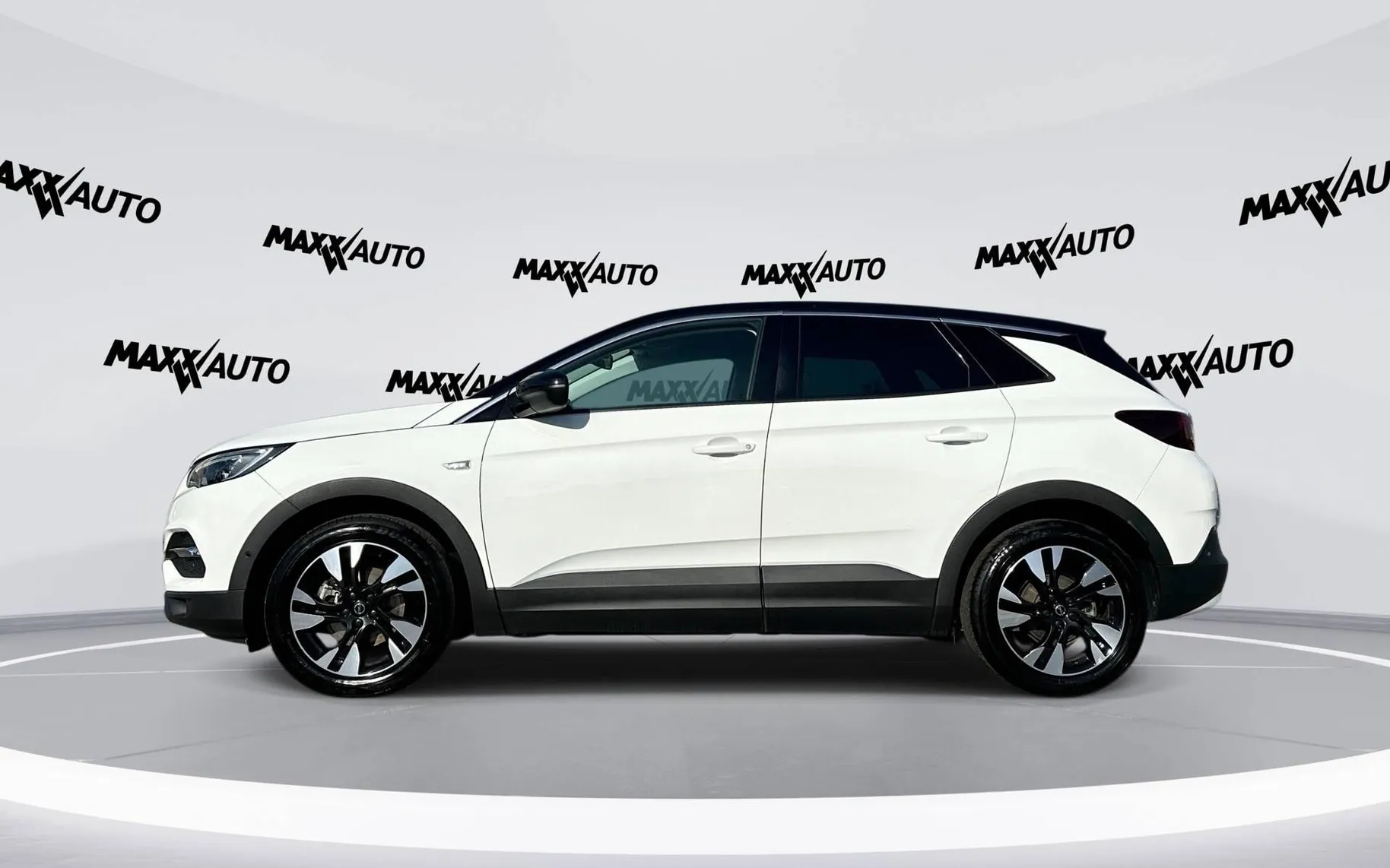 Notranja slika - Opel Grandland X - 1.5 CDTI Selection Start Stop - 8