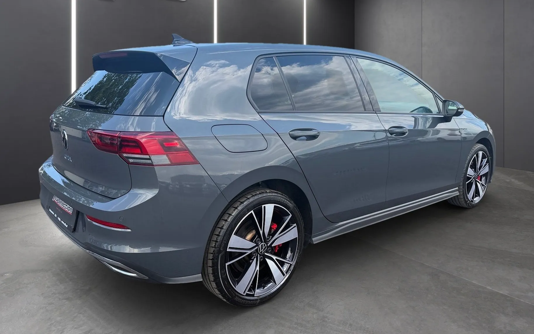 Zunanja slika - Volkswagen Golf - 1.4 TSI GTE DSG- Full LED-ACC-PDC-Vzvratna kamera - 3