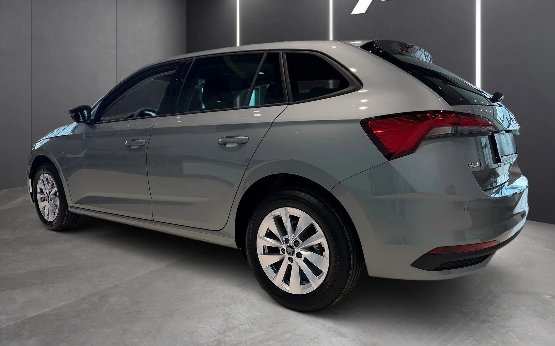 Zunanja slika - Škoda Scala - 1.0 TSI Edition DSG... - 4