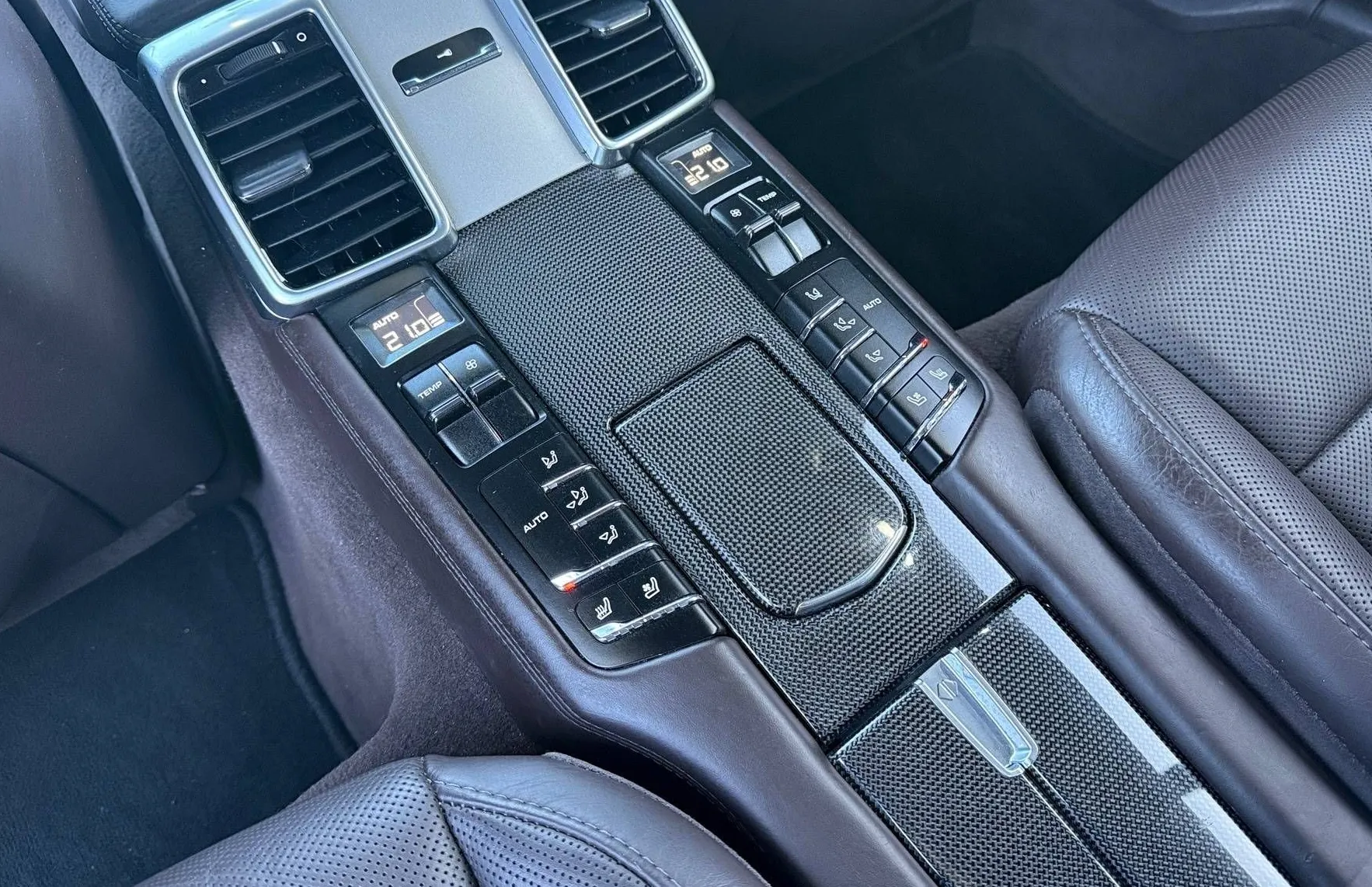 Zunanja slika - Porsche Panamera - TURBO RADAR XENON KAMERA MEMORY ZRAČNO - 17
