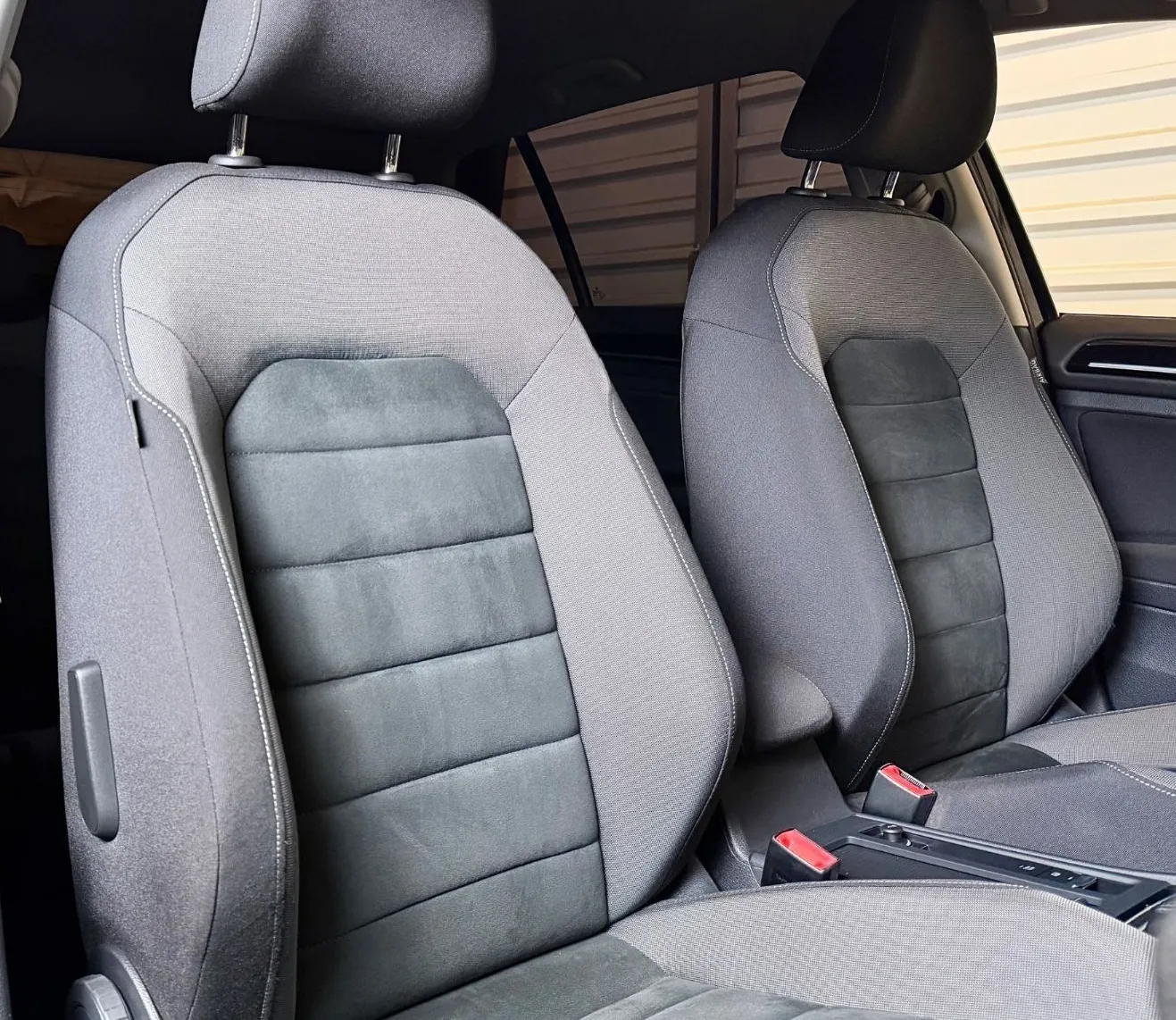 Zunanja slika - Volkswagen Golf - 2.0 TDI - DSG - MASAŽA - ACC - FULL LED - PDC - 14