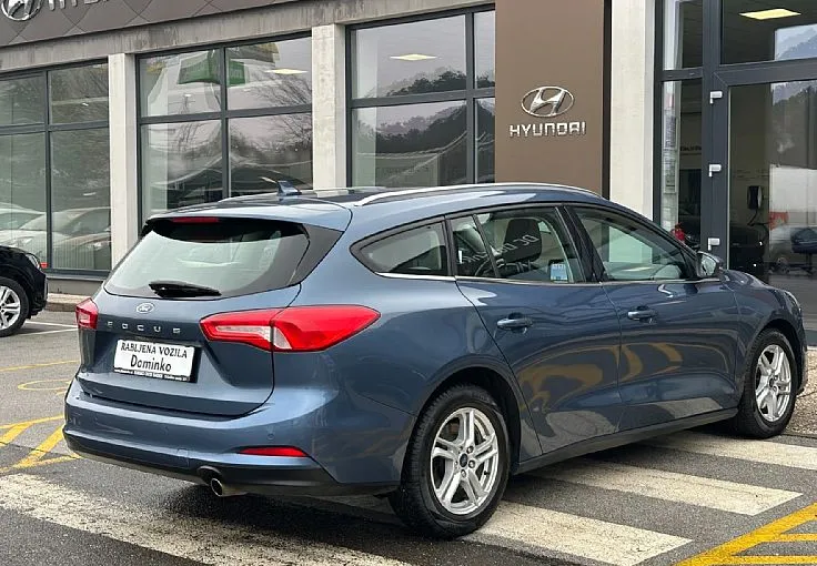 Zunanja slika - Ford Focus - Karavan 1.5 EcoBlue°°2.Lastnik°°Opravljen servis - 4