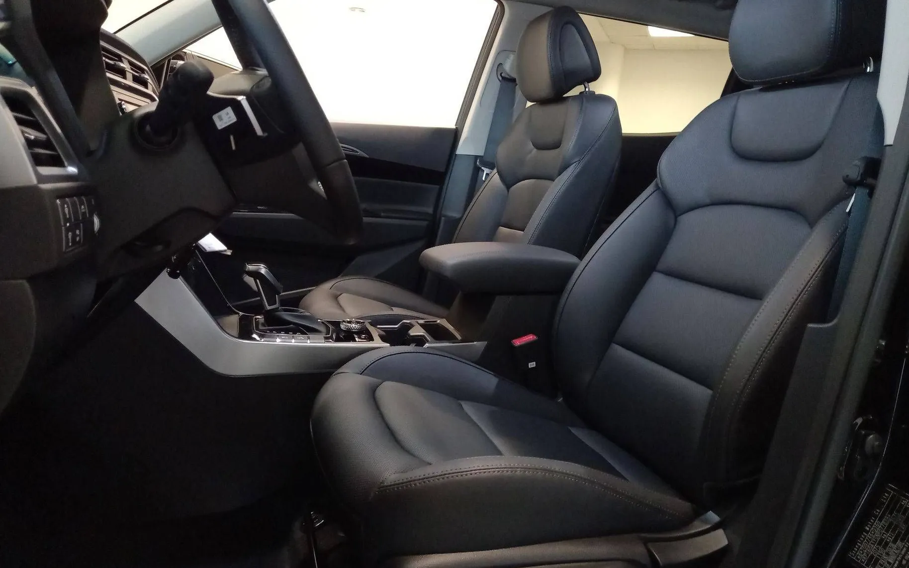 Zunanja slika - SsangYong Korando - 1.5 T-GDi Style 2WD AT - 9