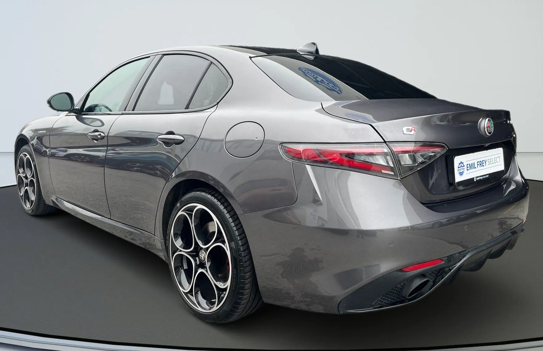 Zunanja slika - Alfa Romeo Giulia - AWD 2.0 Turbo 280 Veloce Avt. - 4