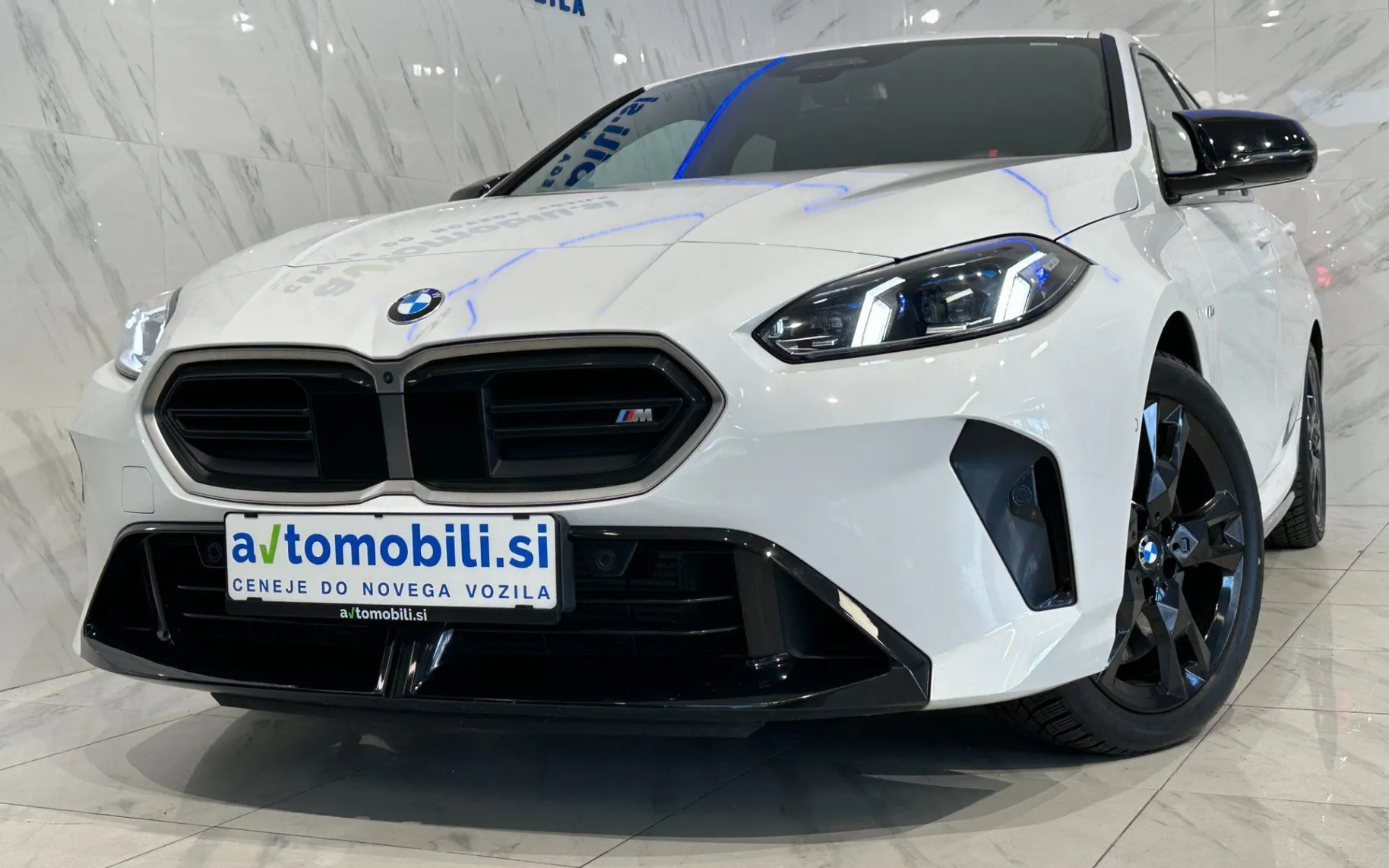 Zunanja slika - BMW serija 1: - M135 xDrive |360K|ACC|HUD|Harman|Gretje|KeyGo| - 3