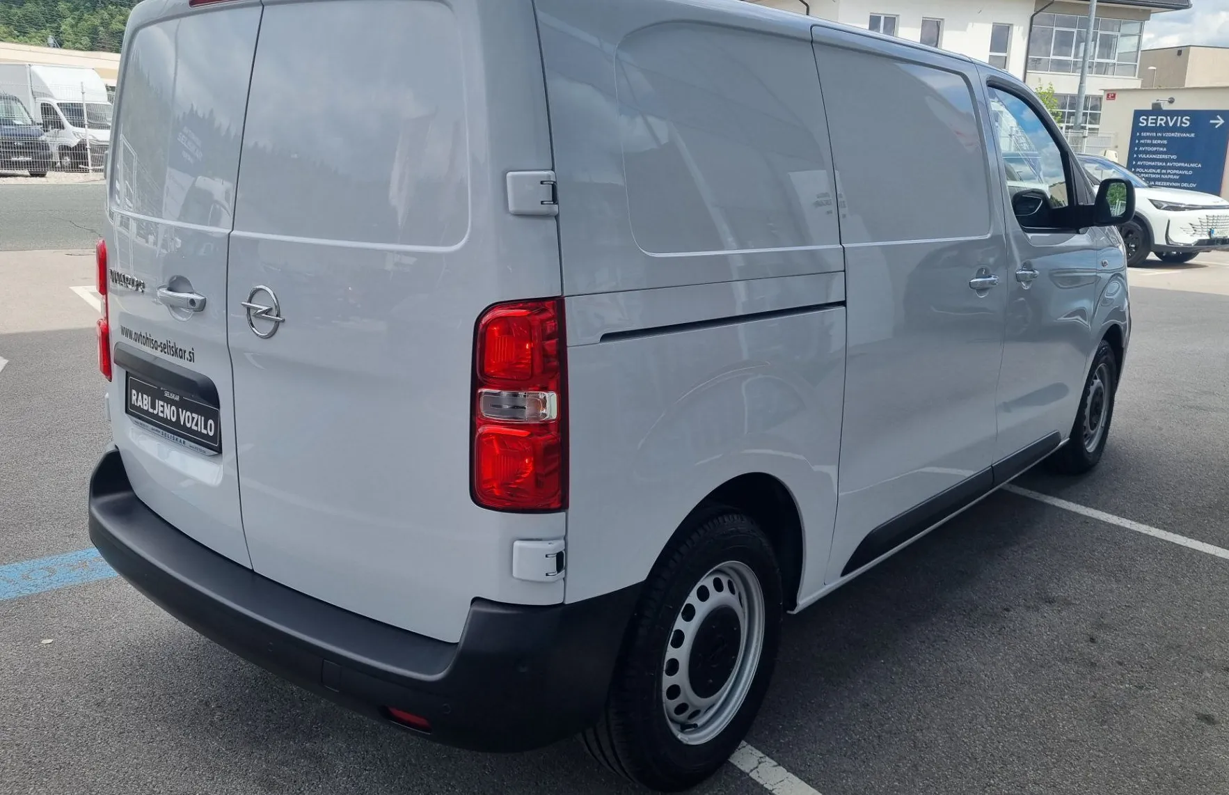 Zunanja slika - Opel Vivaro - EV 100KW L2 - 9