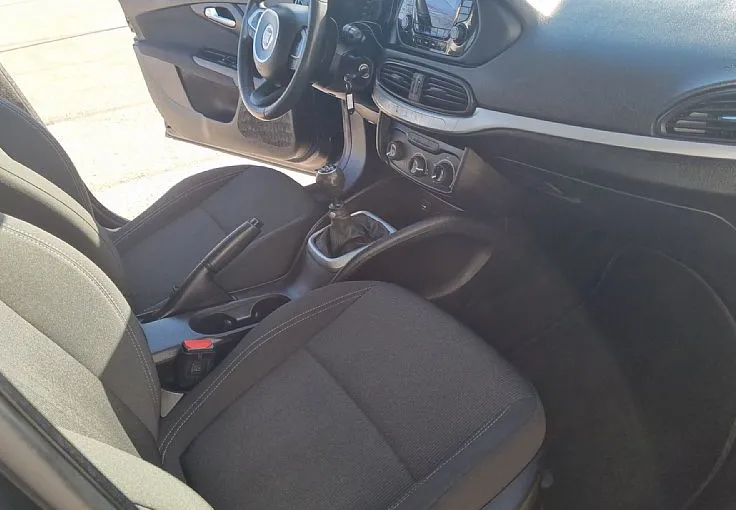 Zunanja slika - Fiat Tipo - SW 1.4 16V Pop 76683 KM, PRVI LASTNIK - 8