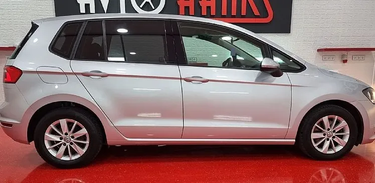 Zunanja slika - VW Golf - Sportsvan 1.6 TDI BMT.BREZ POLOGA DO 7 LET.VELIKI SERVIS OPR - 14