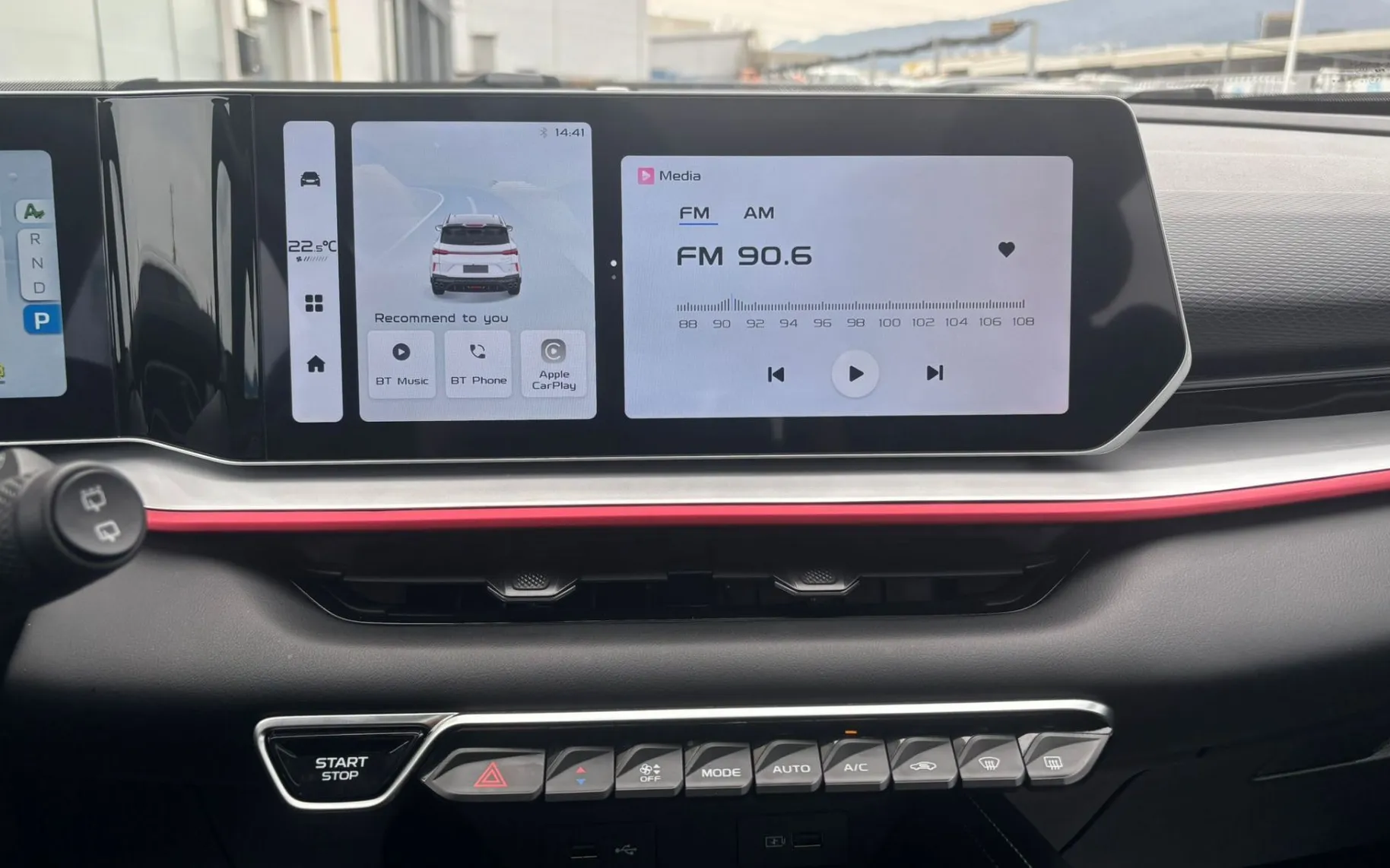Zunanja slika - Geely Coolray - 1.5 TD DCT GK KAMERA-TEMPOMAT-PANORAMA - 15