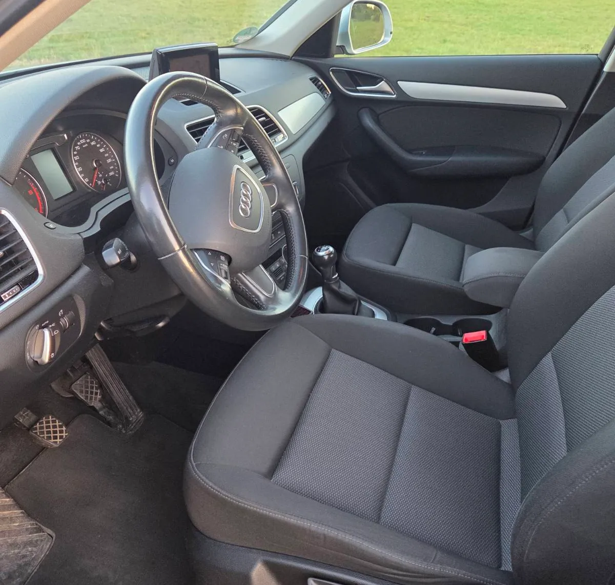 Zunanja slika - Audi Q3 - 2,0 TDI Style - 8