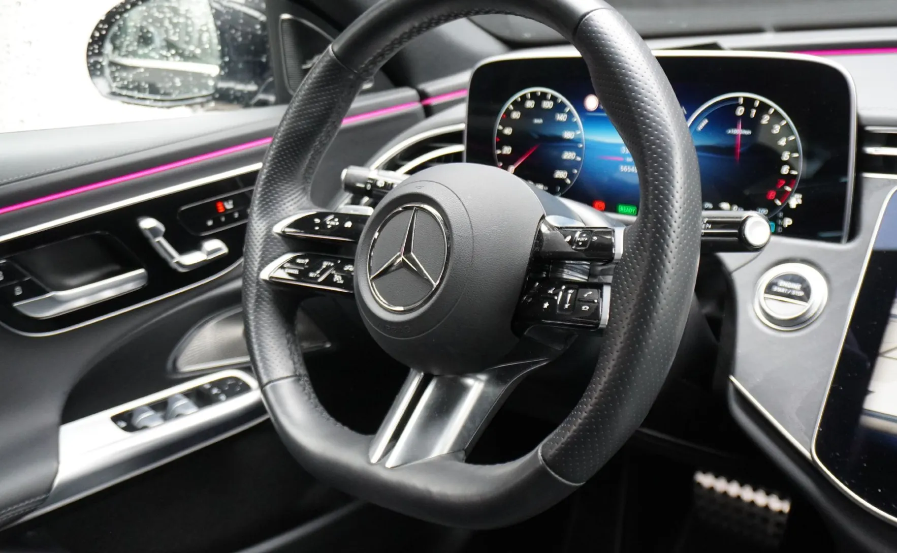 Zunanja slika - Mercedes-Benz E-Razred - E 300 e T AMG LINE - 9