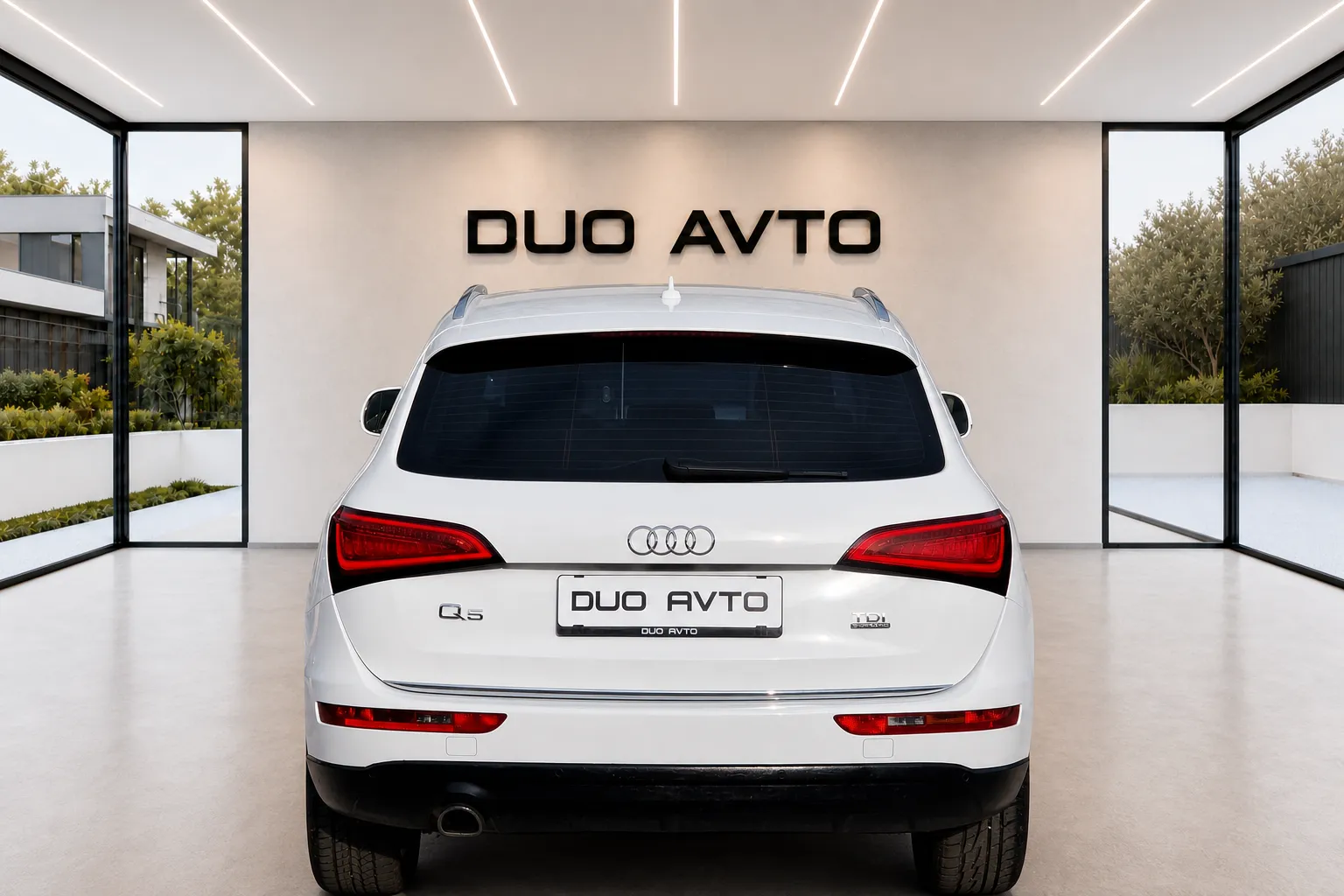 Notranja slika - Audi Q5 - 2.0TDI-QUATTRO-2XLED-2XPDC-NAVI-NA OBROKE TUJCI... - 12