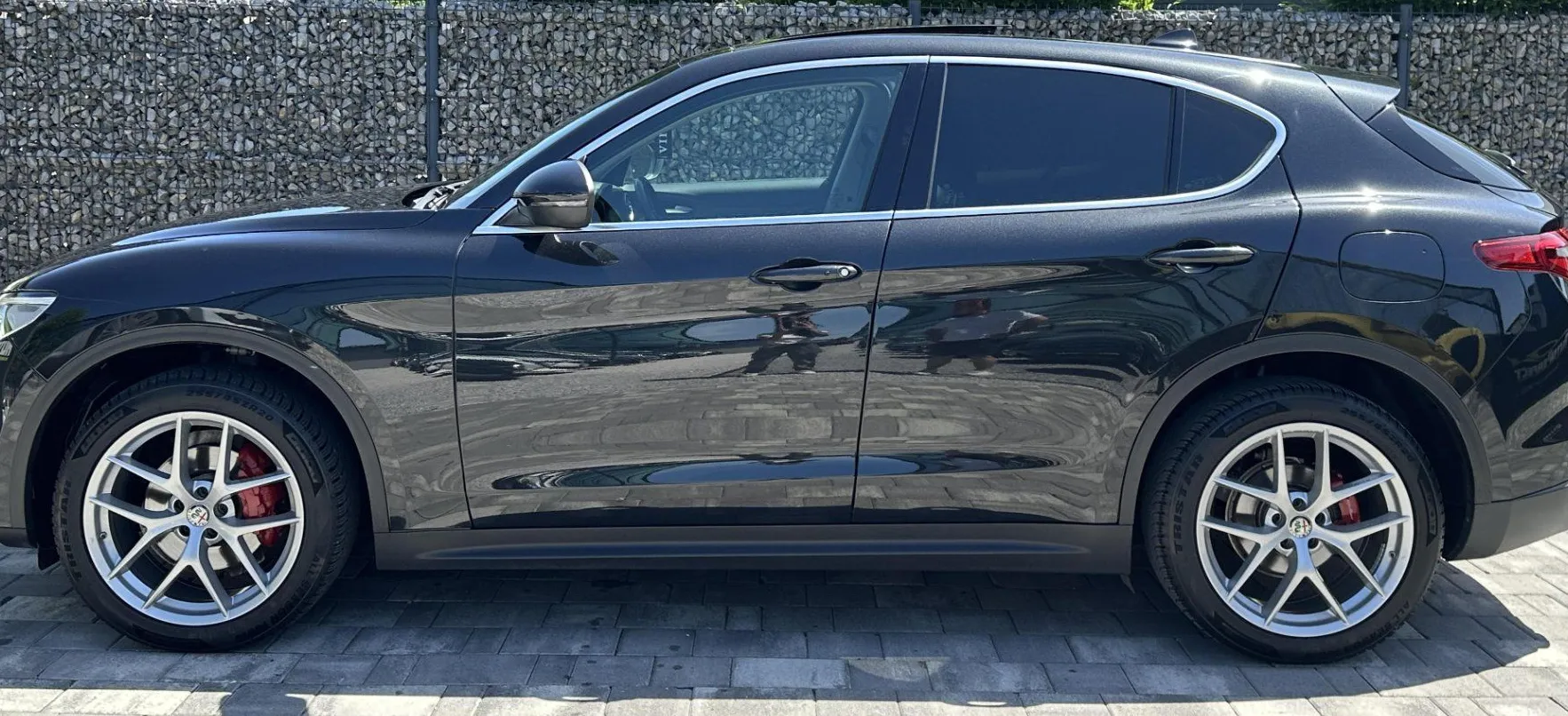 Zunanja slika - Alfa Romeo Stelvio - Q4 2.2 | Panorama | Gr.Sed | Gr.Volana| Memory | - 7