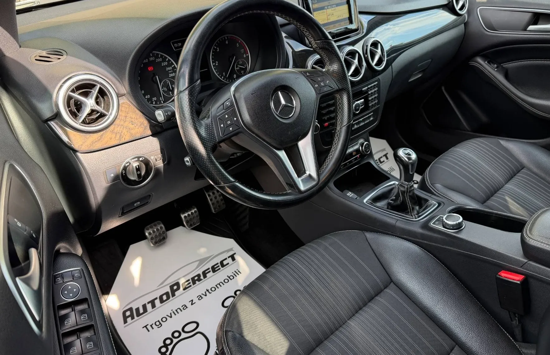 Zunanja slika - Mercedes-Benz B-Razred - B 200 CDI BlueEFFICIENCY |GR. SED.|TEMP|AVT. KLI.. - 9
