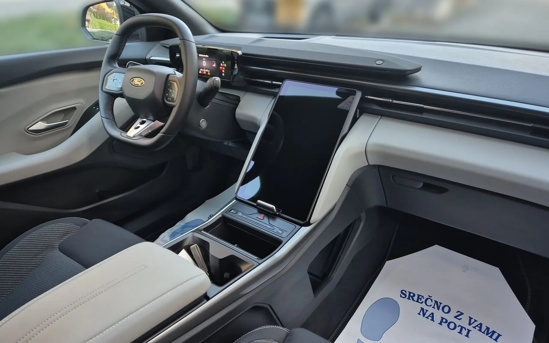 Zunanja slika - Ford Capri - Select 77 kWh 210 kW  286 KM  RWD - 14