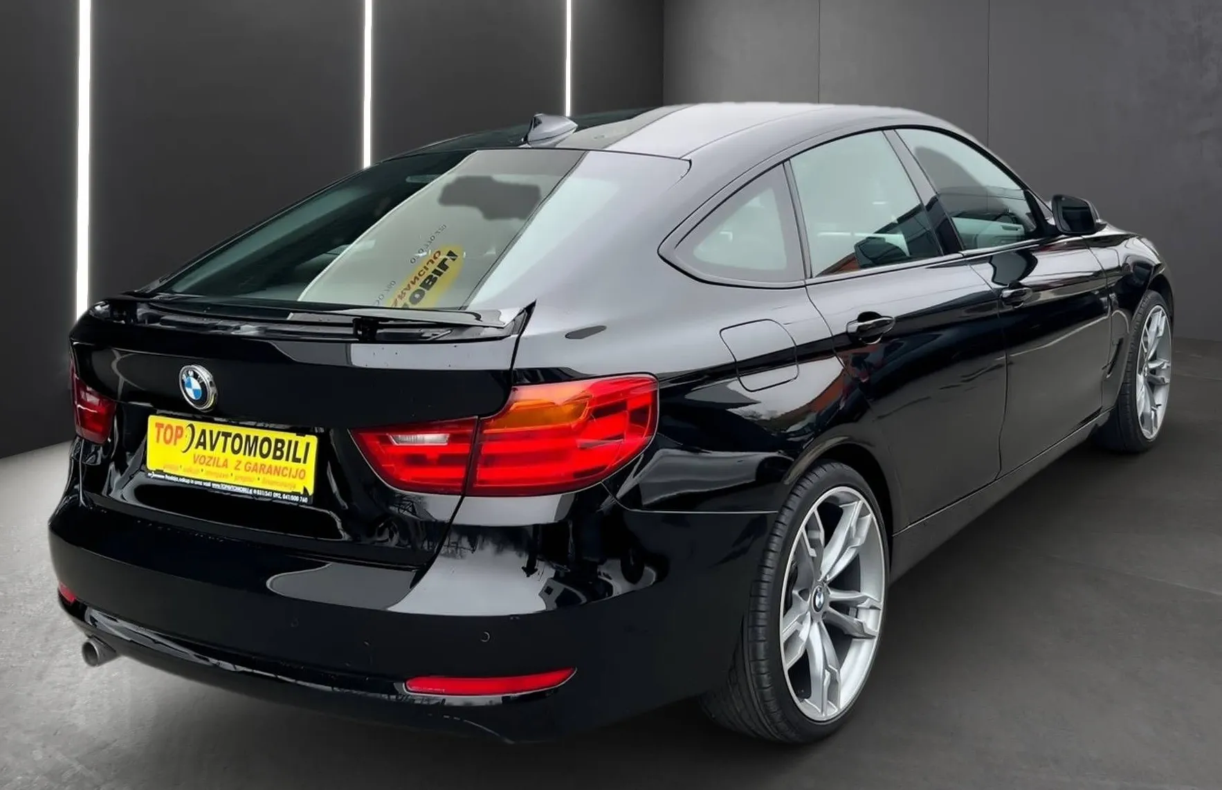Zunanja slika - BMW Serija 3 - Gran Turismo: 318d TEMP NAVI MOŽNOST FINANCIRANJA BREZ P - 6