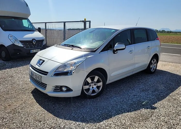 Zunanja slika - Peugeot 5008 - STYLE 1.6 HDI 110 FAP - 1