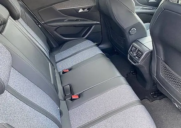 Zunanja slika - Peugeot 3008 - ALLURE 1.2 130 - NAVI-GRIP CONT+JAMSTVO - 12