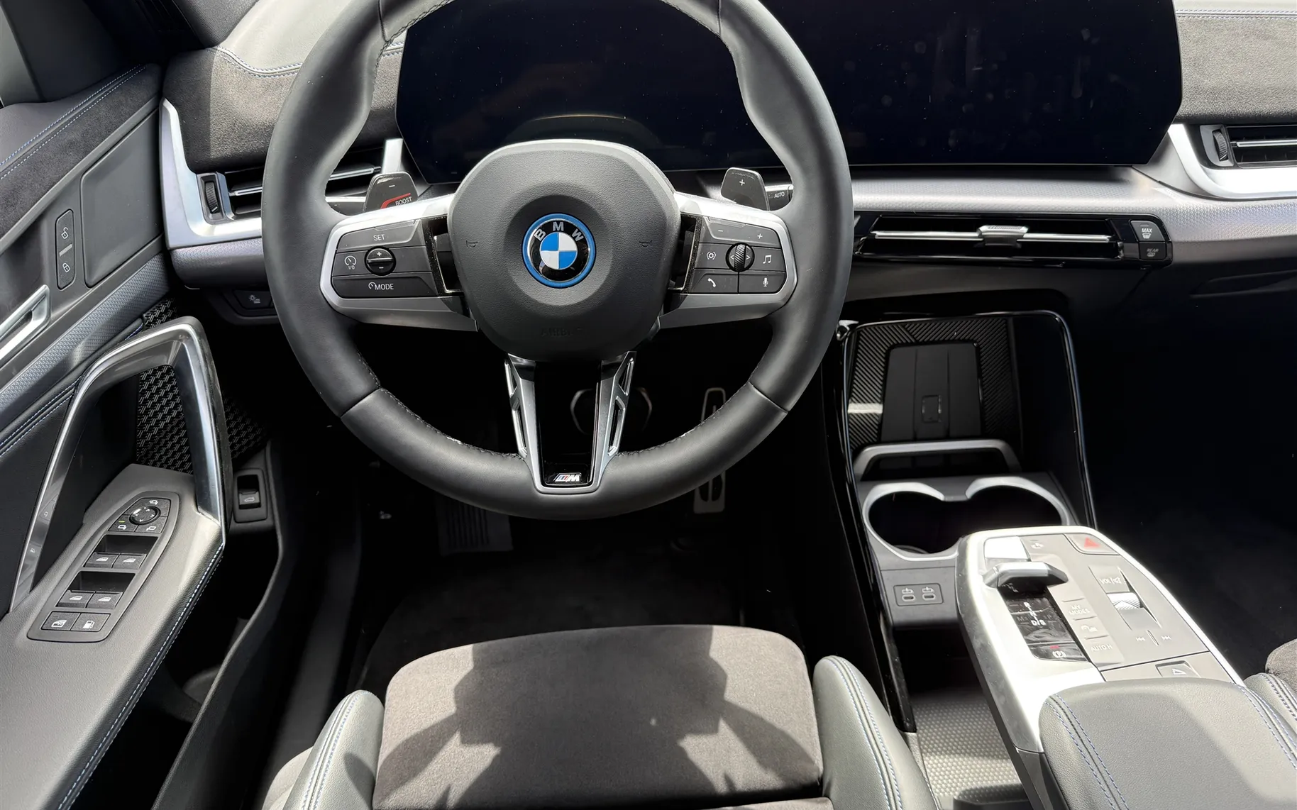 Zunanja slika - BMW X1 - xDrive25e - 7