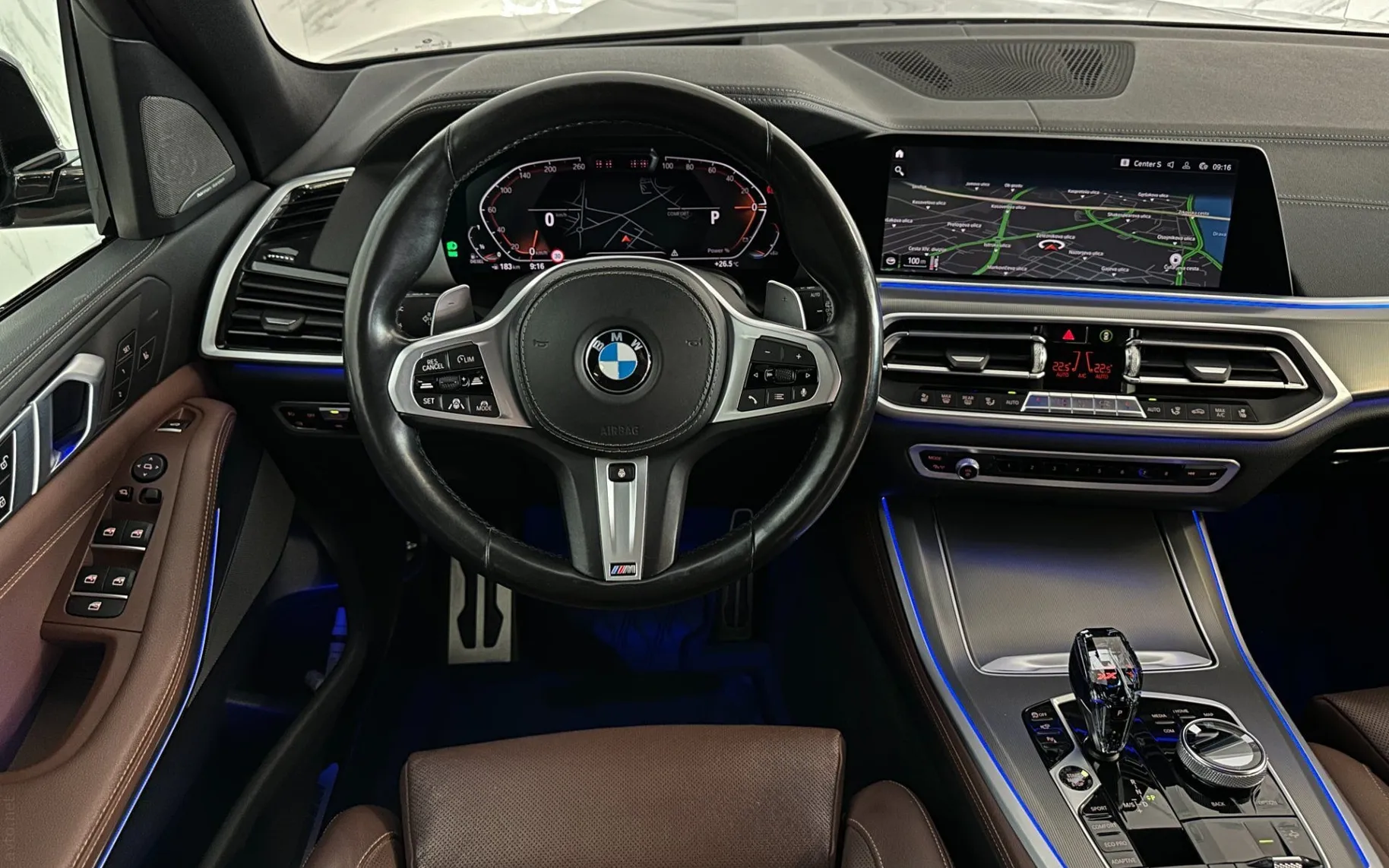 Notranja slika - BMW serija X5: - xD40d|M|Laser|Zračno|ACC|360K|Hlaj|Crystal|HUD|S - 10