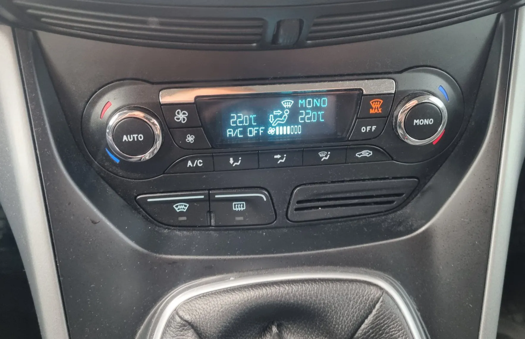 Zunanja slika - Ford C-MAX - 1.6 BENCIN - SLOVENSKO POREKLO - SAMO 92.488km - 15